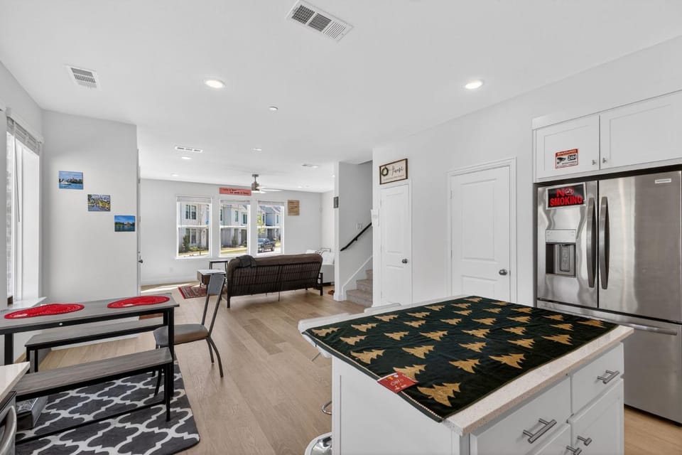 Private Escape Near DFW Fort Worth AT&T FIFA home House in North Richland Hills