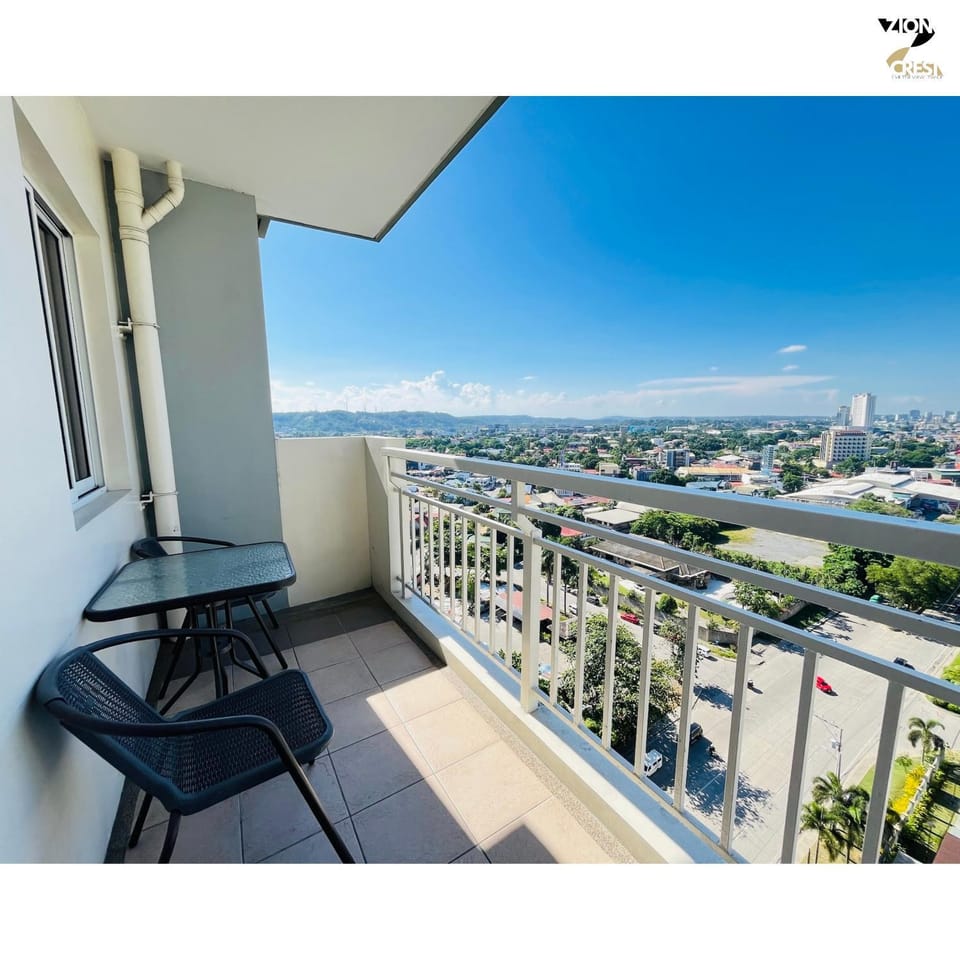 Day, View (from property/room), Balcony/Terrace, City view