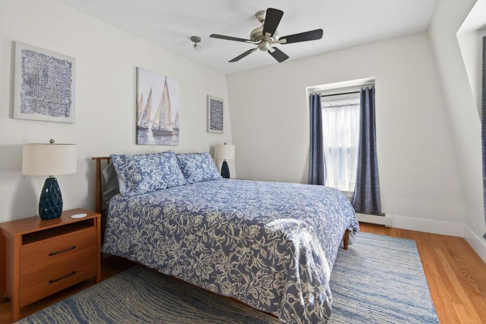 Modern West End Townhome 3BR 2BA House in South Portland