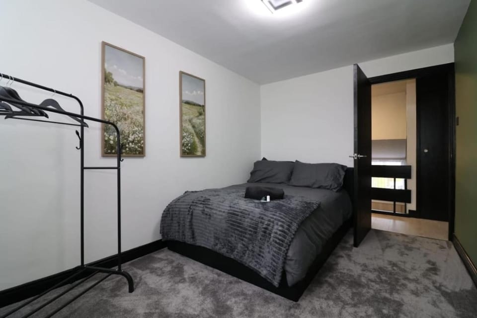 Stylish Stay in East Kilbride, Glasgow. Apartment in East Kilbride