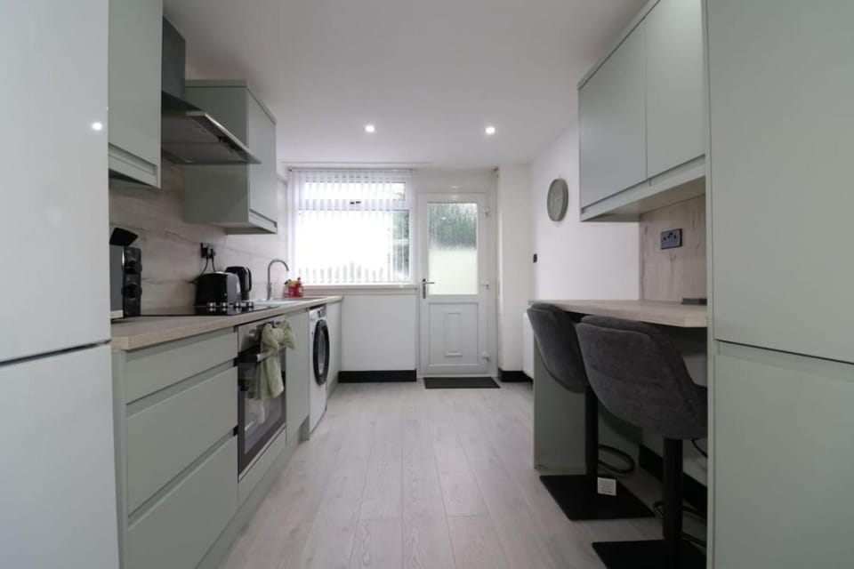 Stylish Stay in East Kilbride, Glasgow. Apartment in East Kilbride