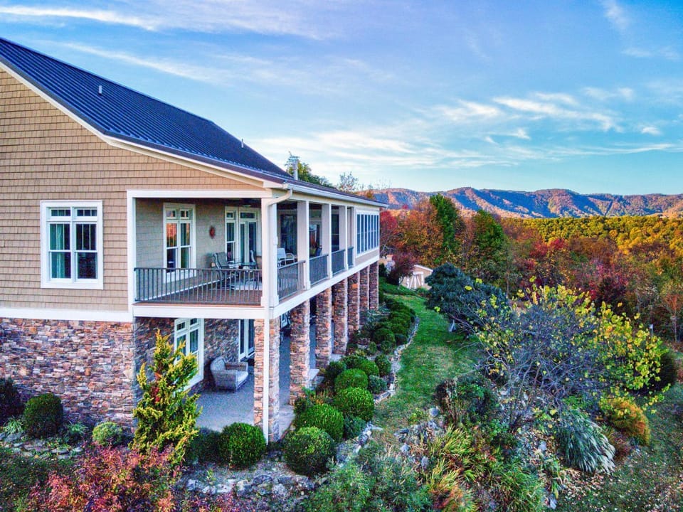 Mountain Lilly House in Caldwell