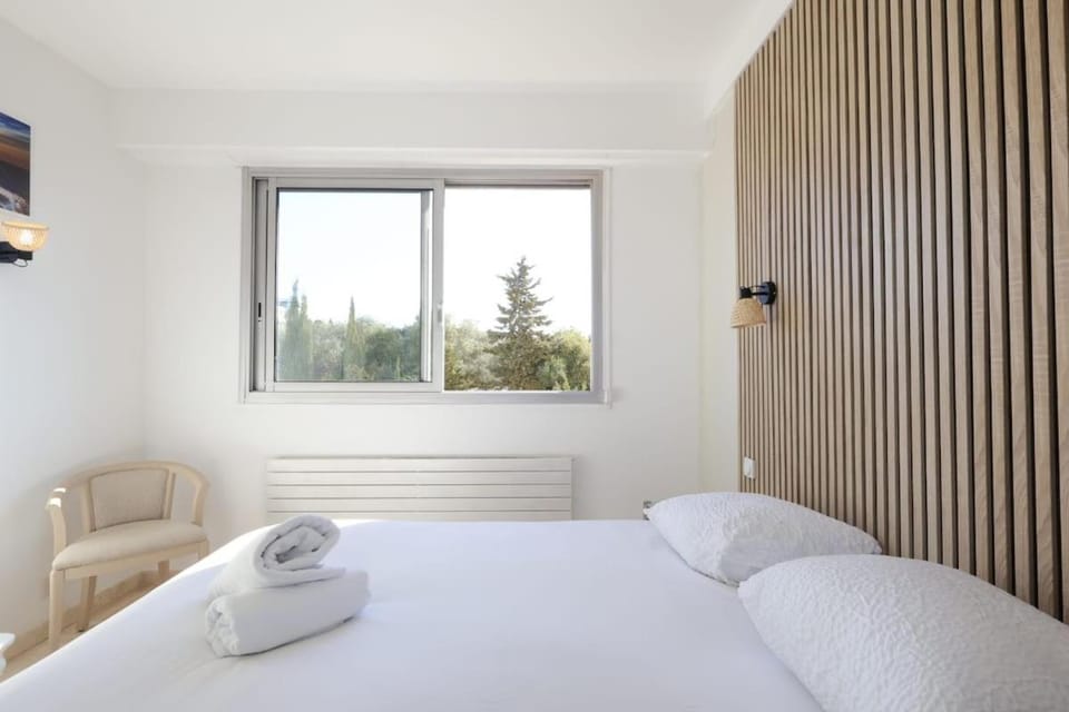 Les Vertes Années - Apt Standing 4 Prs Apartment in Antibes