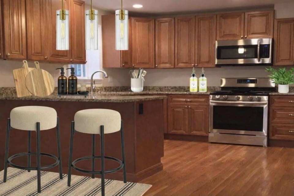 Free Parking Sleeps 10 3BD 3BA Amenities Holiday Home House in Somerville