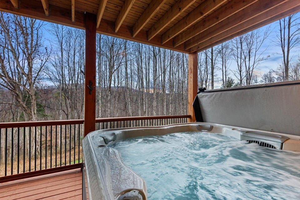 Point of View at Eagle Bay House in Watauga Lake