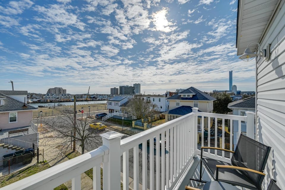 1 Mi to Beach! Family-Friendy Atlantic City Escape House in Brigantine