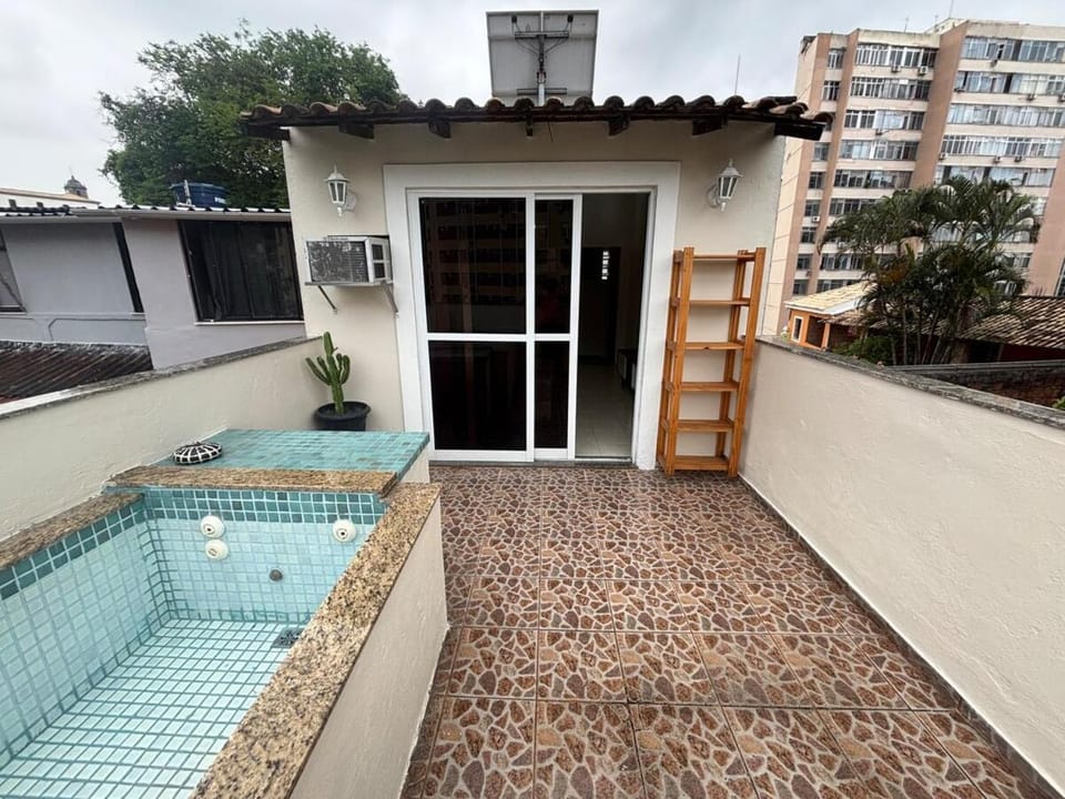 Studio with Pool Lapa Apartment in Santa Teresa