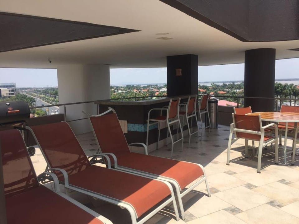 Suite en Samborondón Plaza Apartment in Guayaquil