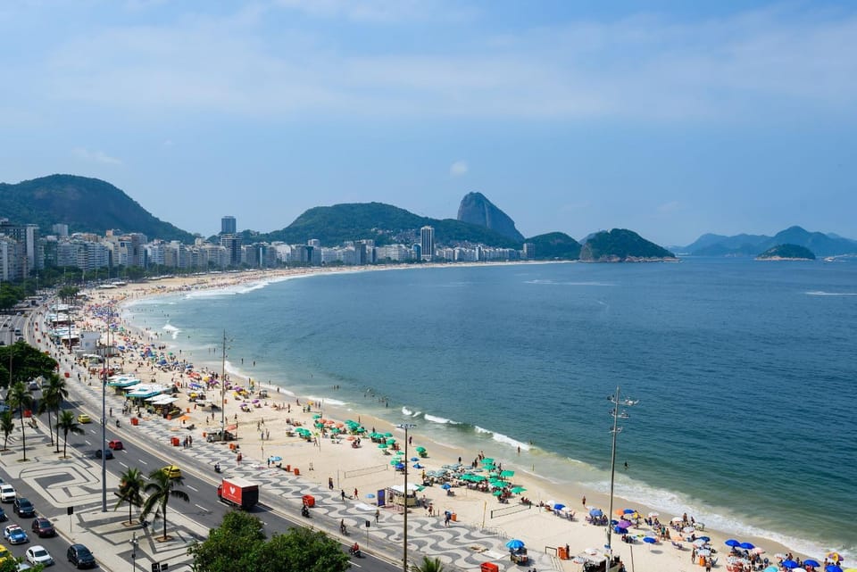 4 Bedrooms with Sea View and Parking | A 3916/1103 Apartment in Rio de Janeiro