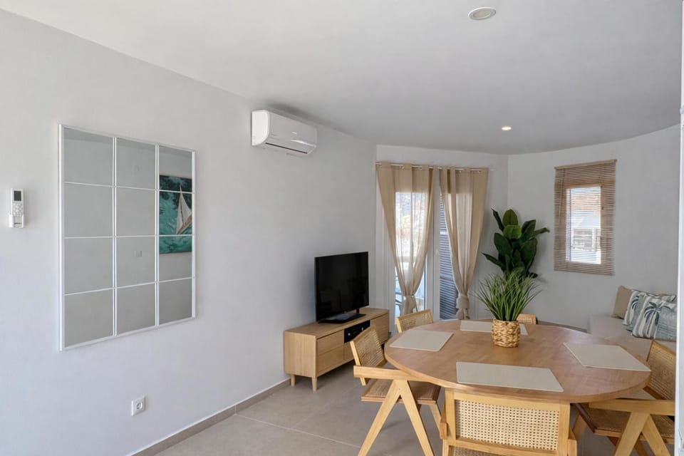 Brisa del Mar Apartment in Los Delfines