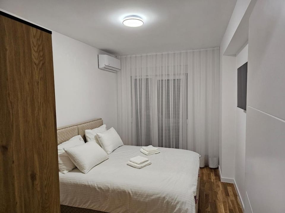 TV and multimedia, Bedroom