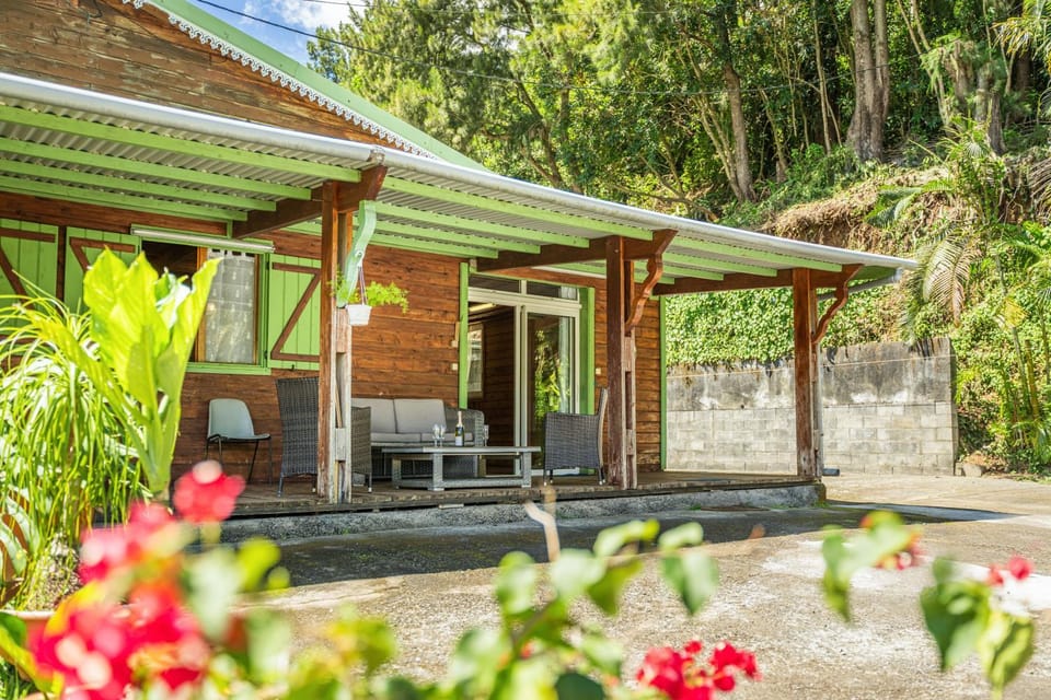 Property building, Patio, Day, Garden view