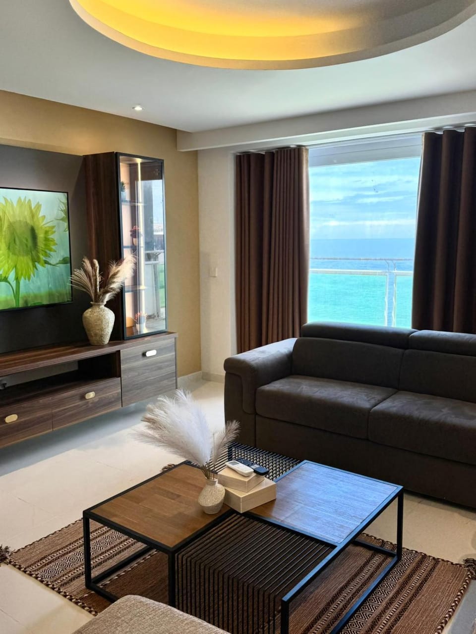 Communal lounge/ TV room, TV and multimedia, Seating area