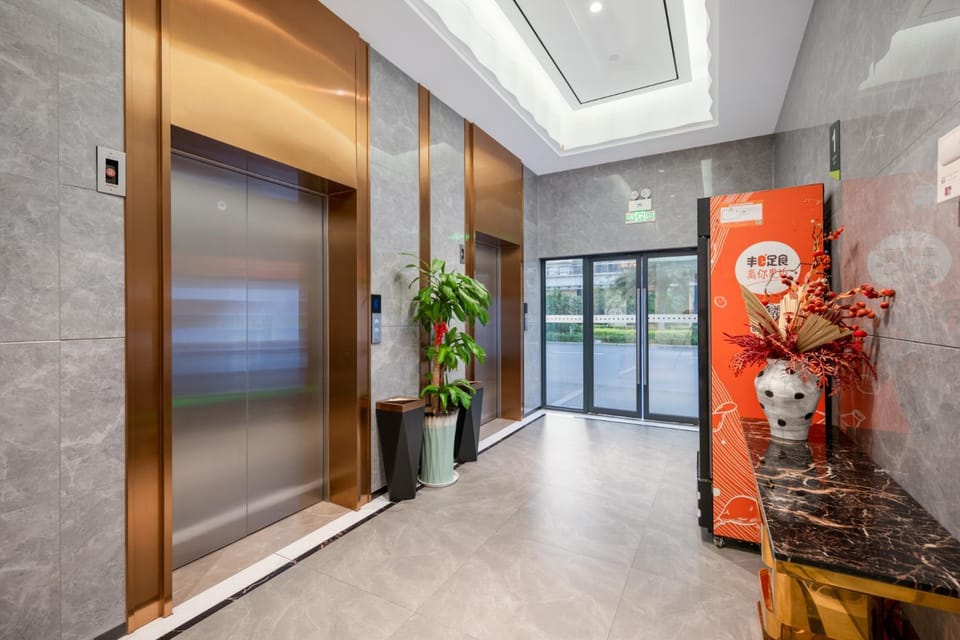 elevator