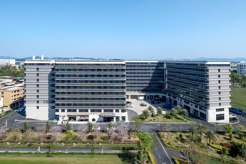 Property building, Day, Bird's eye view, City view