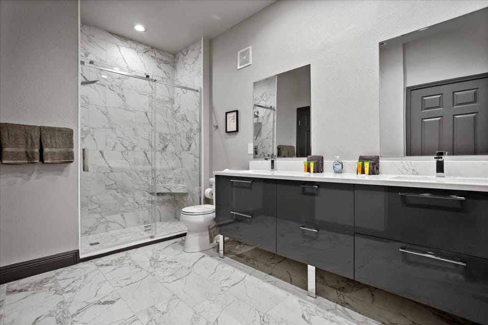 Modern Disney Condo Apartment in Windsor Hills