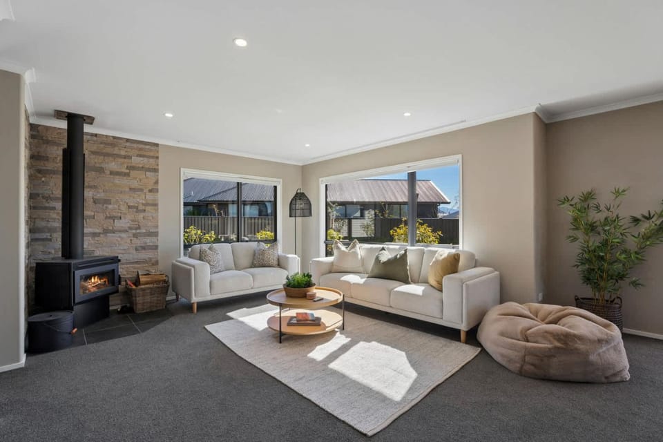 Mt Aspiring Elegance House in Wanaka