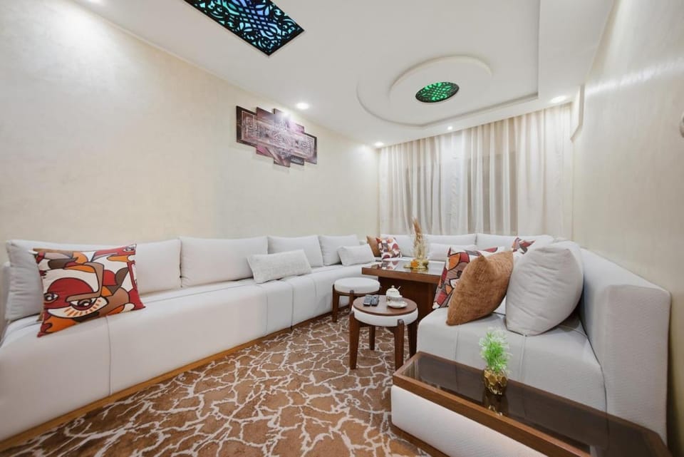 Cocon Doré - Lumineux et Cosy Apartment in Agadir