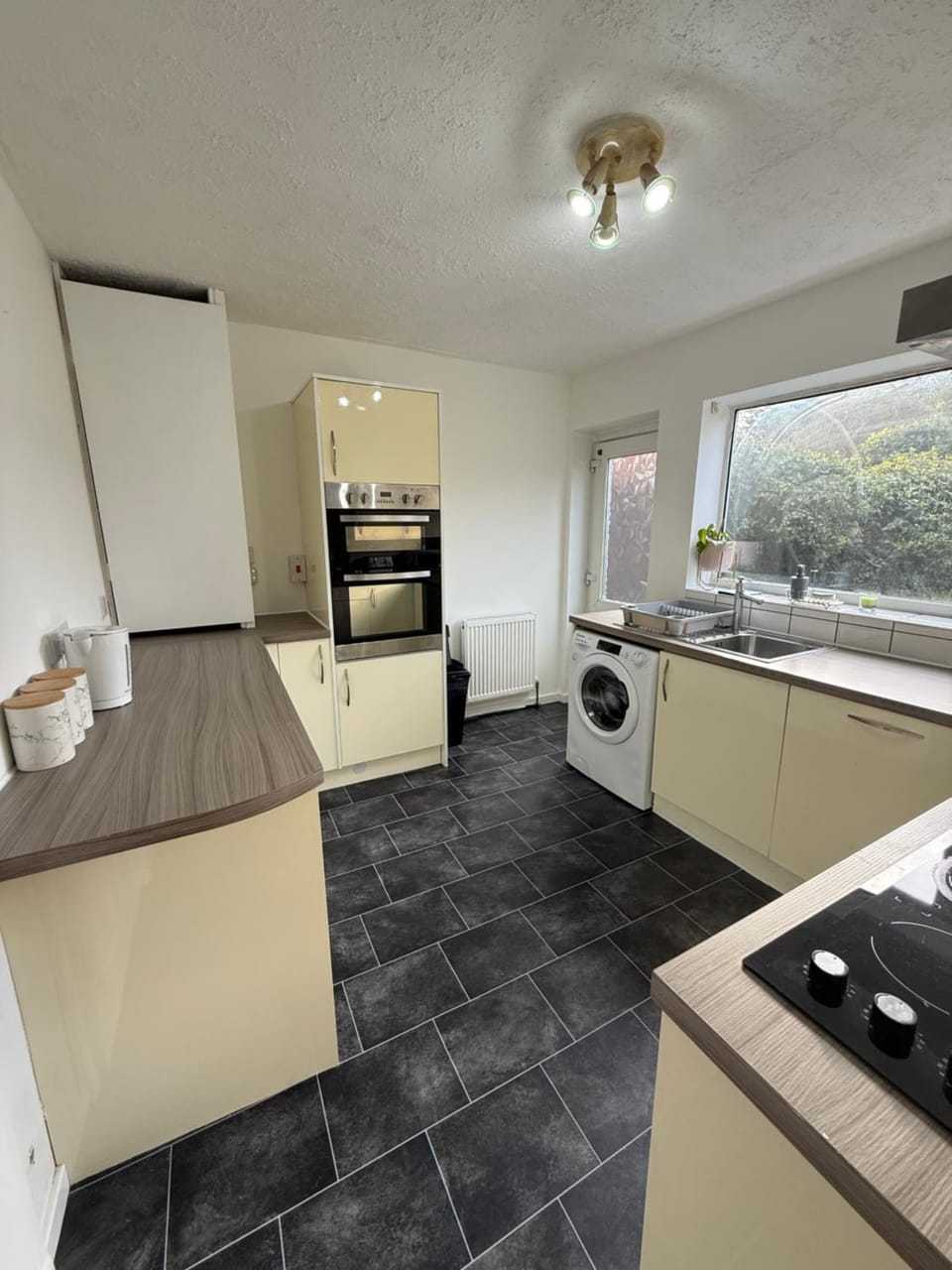 3 BR Contractor Stays Near HS2 Parking Wifi Tv House in Metropolitan Borough of Solihull