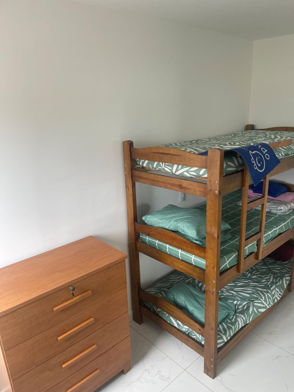 Photo of the whole room, Bedroom, bunk bed
