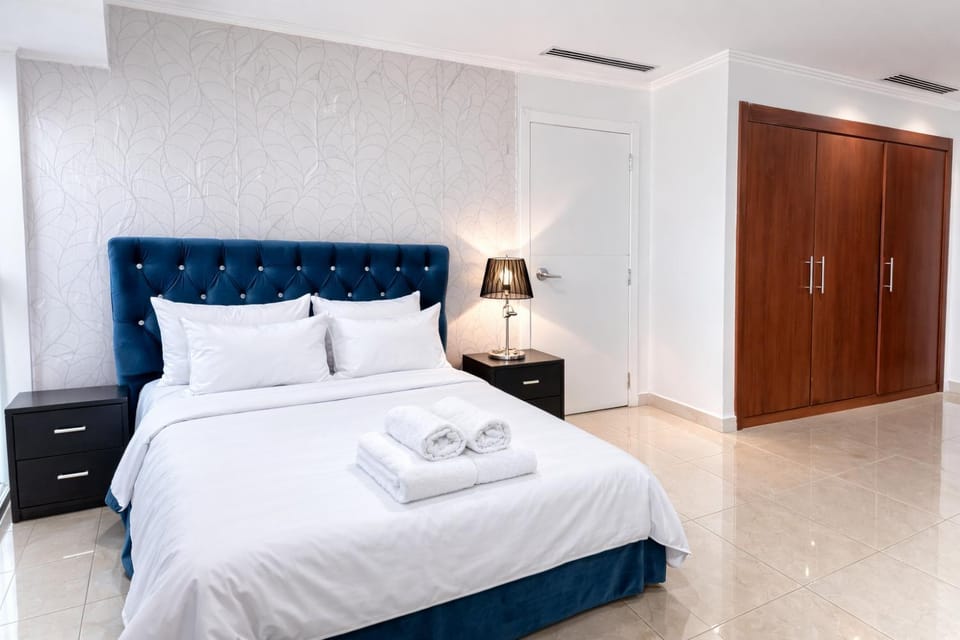 Bed, Photo of the whole room, Bedroom, towels, wardrobe, air conditioner
