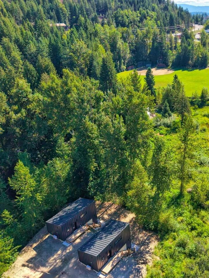 Tinwood Cabins The Climb, 3 mins to Rossland Cabin in Rossland
