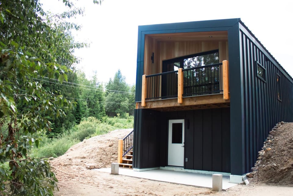 Tinwood Cabins The Climb, 3 mins to Rossland Cabin in Rossland
