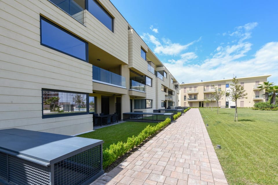 Property building, Garden, Garden view