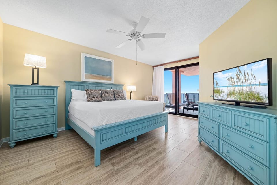 Four Seasons Unit 701W House in Orange Beach