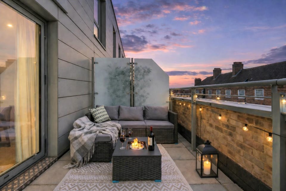 Patio, Night, Balcony/Terrace, Seating area
