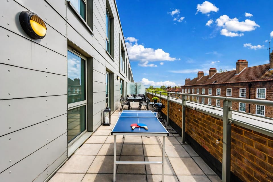 Day, Table tennis, Balcony/Terrace, Evening entertainment