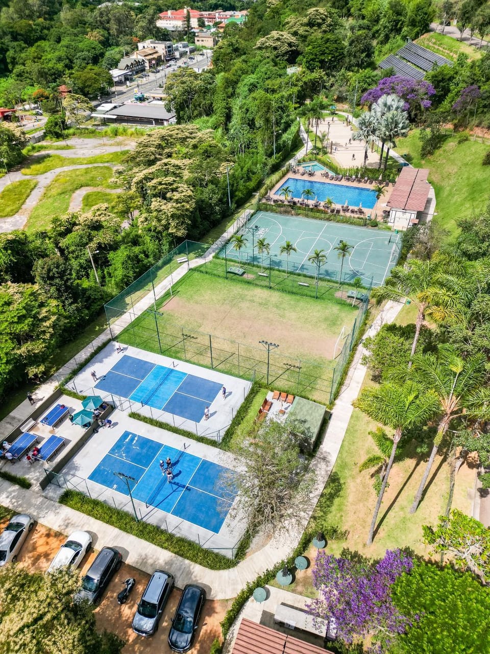 Swimming pool