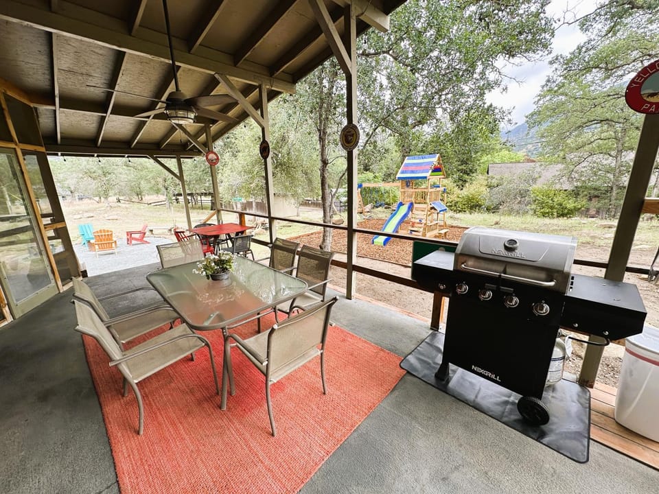 Patio, BBQ facilities, Children play ground, Seating area, Dining area, Entertainment