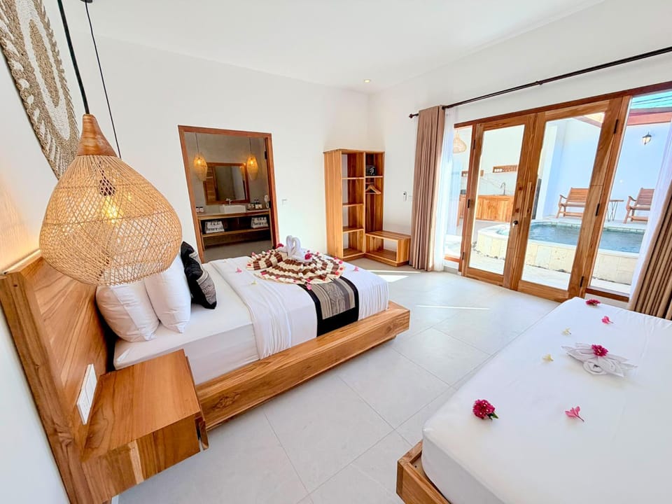 Bed, Bedroom, Pool view, wardrobe