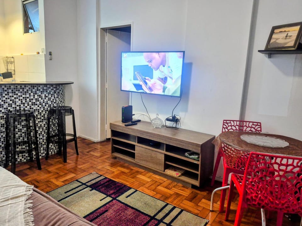Meu apto in Copacabana-Confortável-3 min praia- até 4 pessoas Apartment in Rio de Janeiro