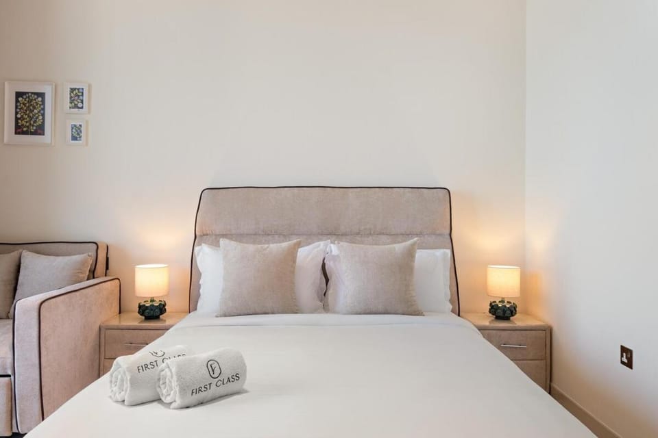 FIRST CLASS Studio Luxury Seaside Living Apartment in Ras al Khaimah