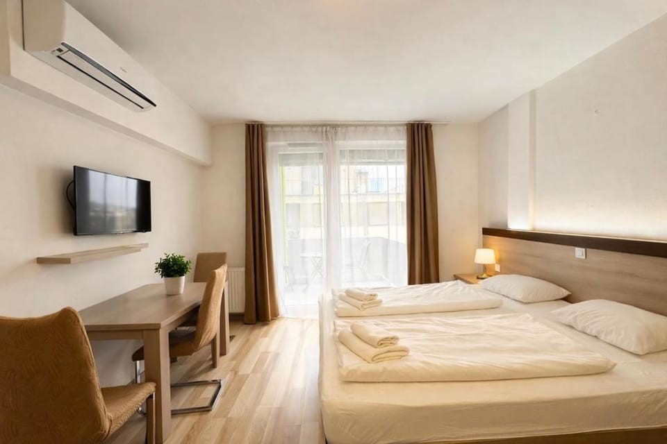 Lumen Studio - Corvin Residence 5 Apartment in Budapest