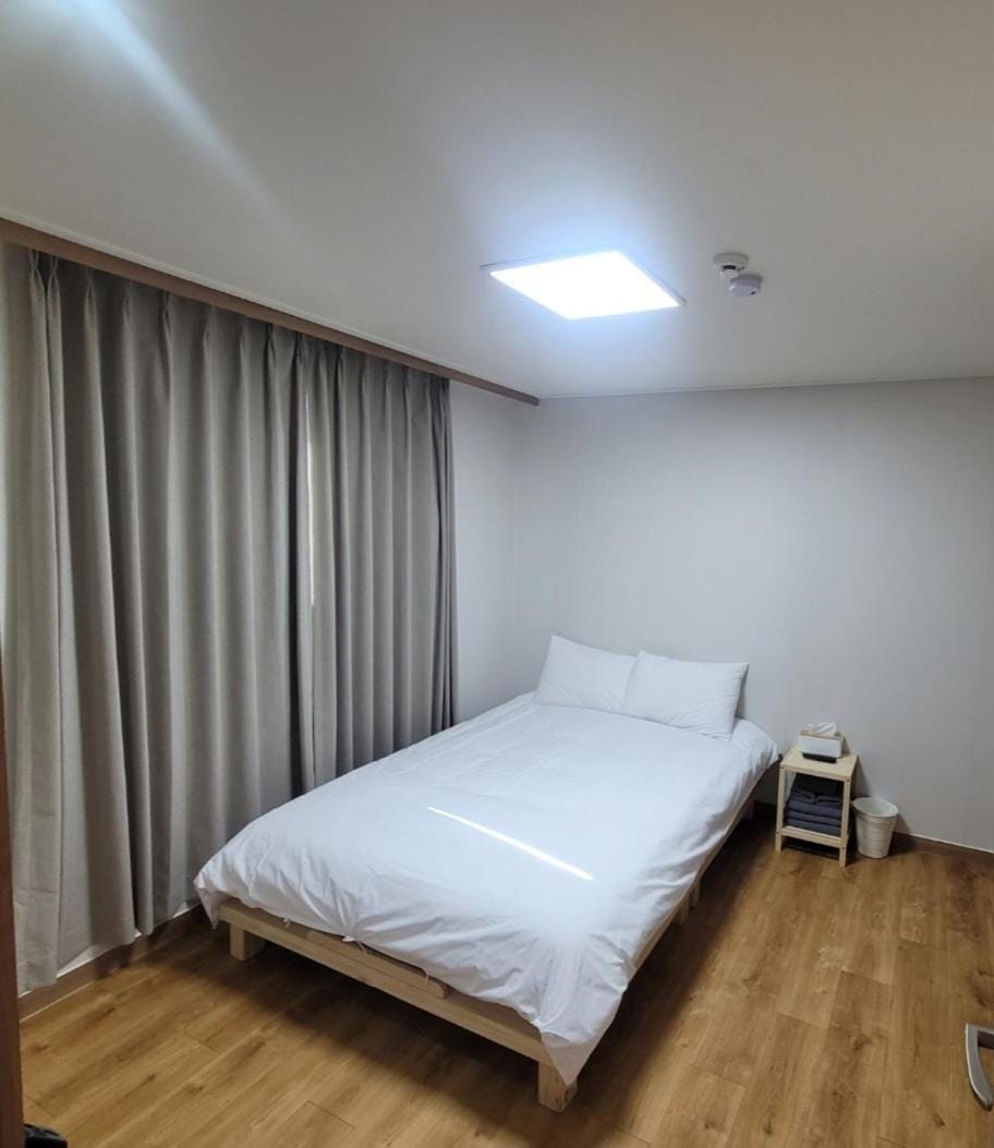Unseo Stay Guesthouse Bed and Breakfast in Incheon