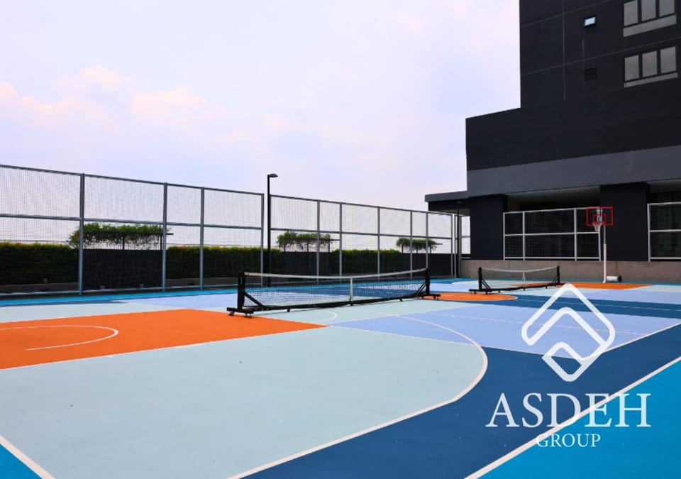 Tennis court