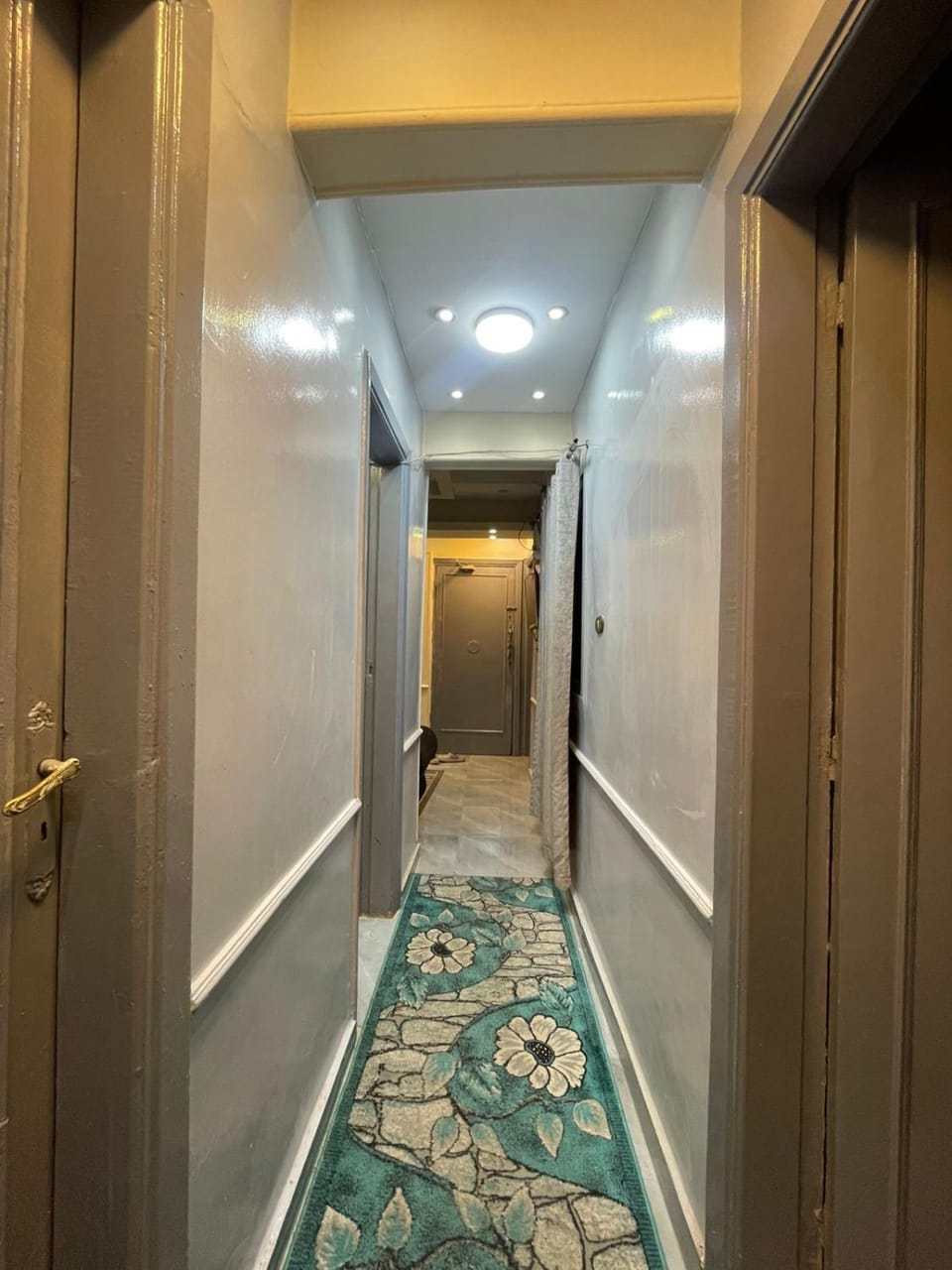 Quiet Private Room with Kitchen Access , Perfect for Travelers Vacation rental in Cairo