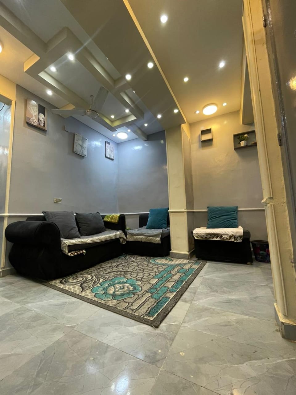 Quiet Private Room with Kitchen Access , Perfect for Travelers Vacation rental in Cairo