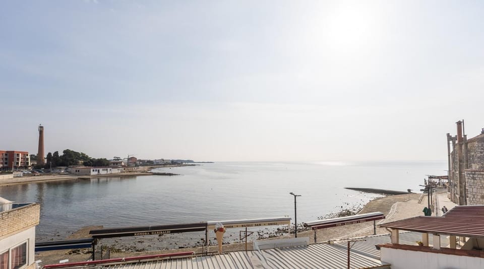 Apartment Seafront Mia Apartment in Istria County