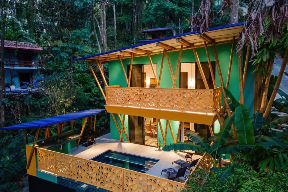 Dos Olas Ocean-Inspired Luxury Villa Villa in Quepos
