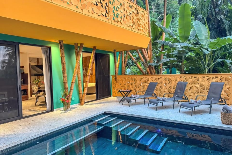 Dos Olas Ocean-Inspired Luxury Villa Villa in Quepos