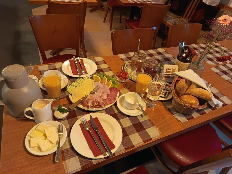 Breakfast