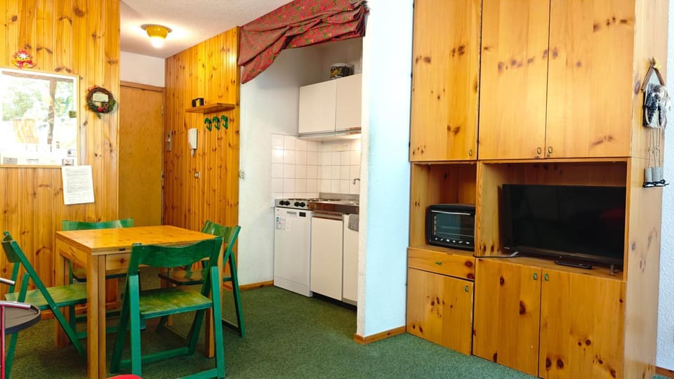 Hostdomus - Sansicario R12 Family Apartment in Piedmont