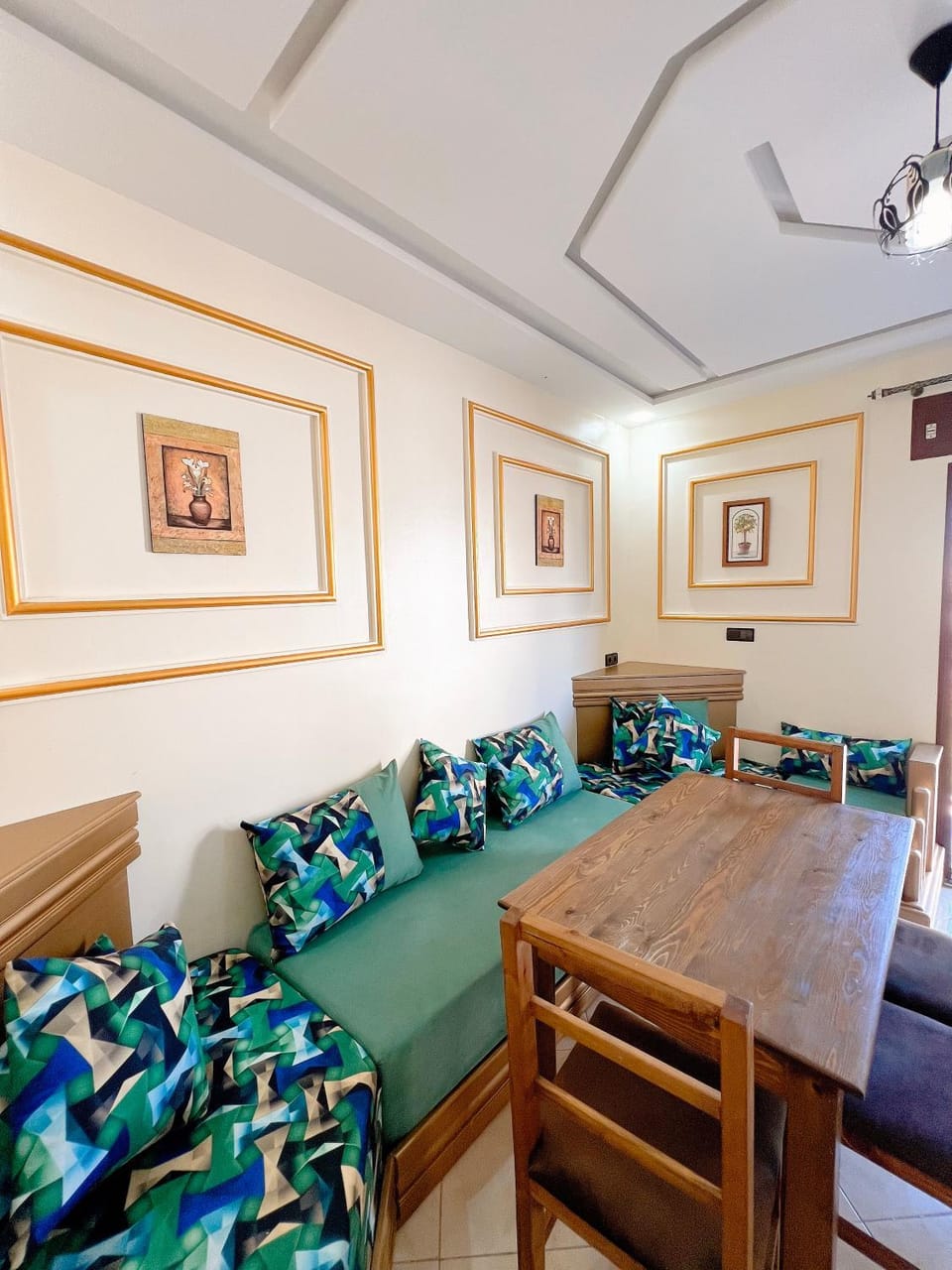 Communal lounge/ TV room, Living room