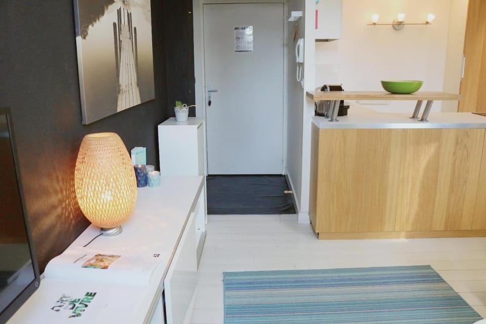 AGENCE MOMENT' APART Smart City Apartment in Lille