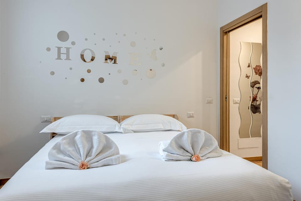 Loggetta 109 - Sweet Dreams in Florence Apartment in Florence