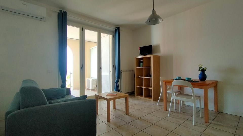 Monolocale DIRETTAMENTE SUL MARE cod 509 House in Porto Recanati